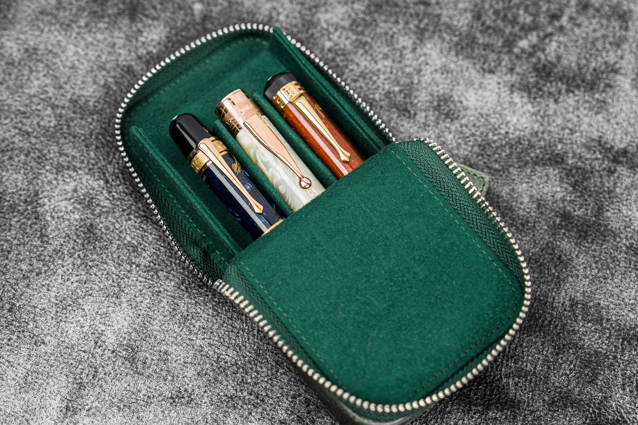 Galen Leather Zippered Magnum Opus 3 Slot Pen Case - Crazy Horse Navy Blue