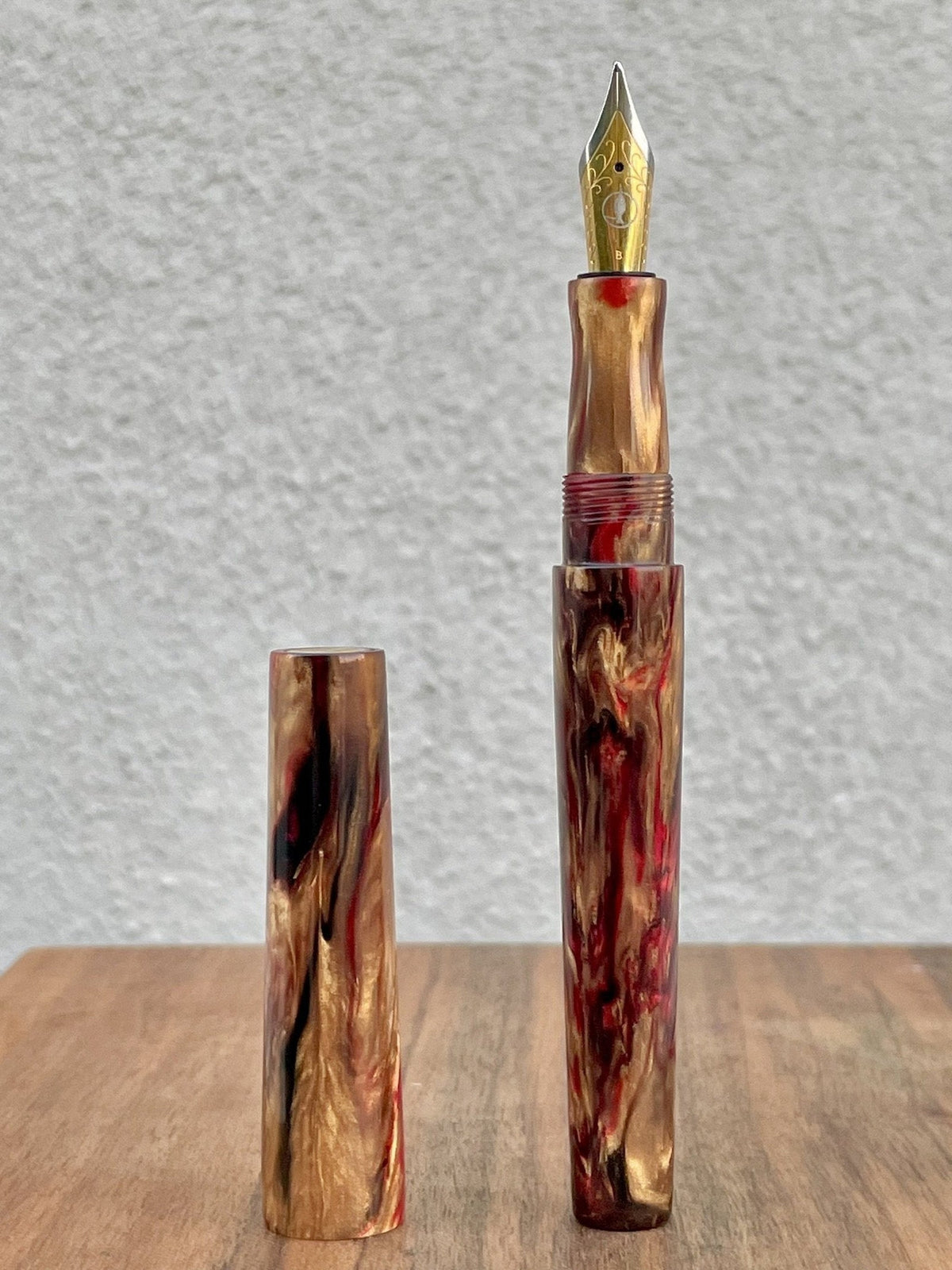 Gold Ruler Pen Studyo Agackakan x Galen - Fountain Pen - Golden Rule - Galen Leather