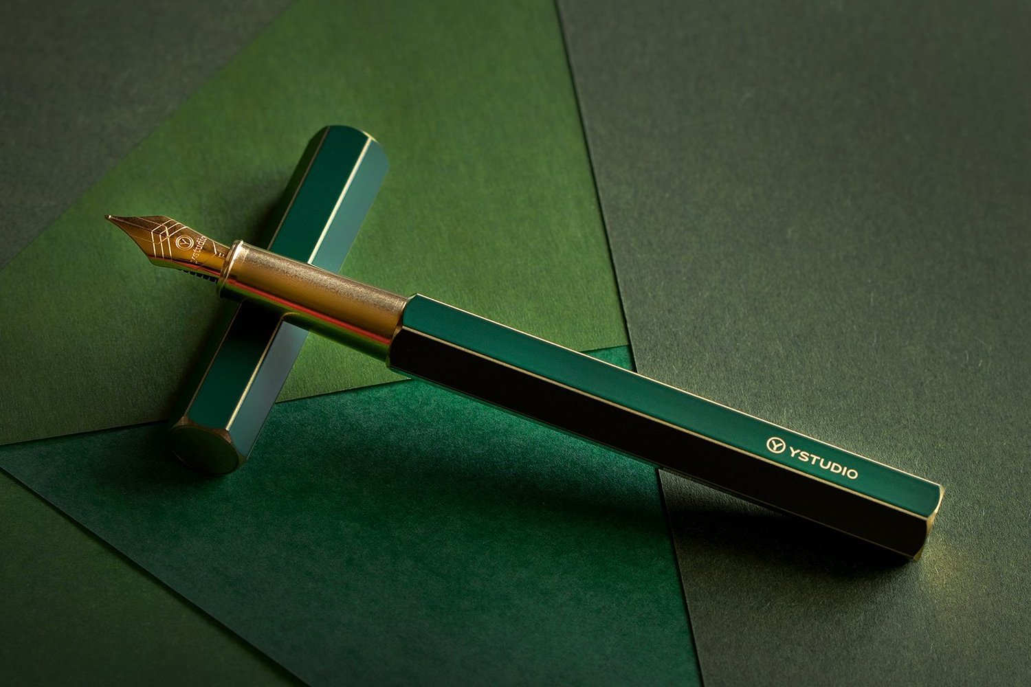 Ystudio Classic Revolve Fountain Pen - Green