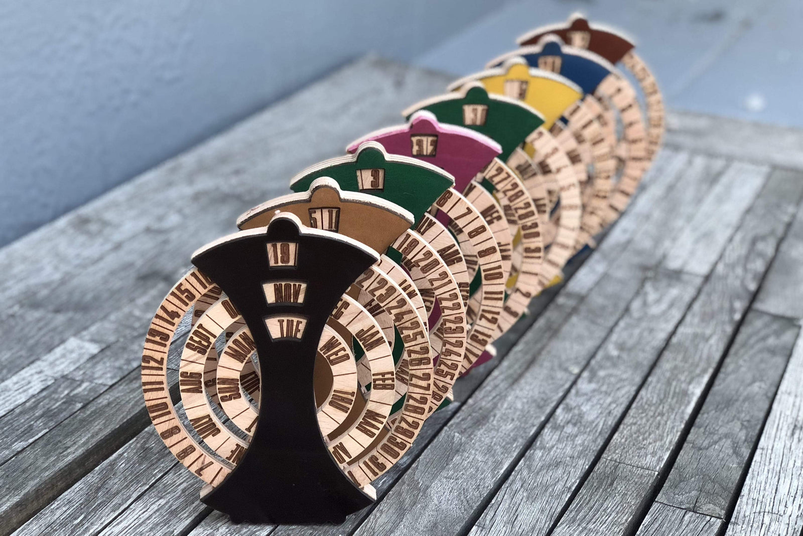 Desktop Perpetual Calendar Leather - Wood-Galen Leather