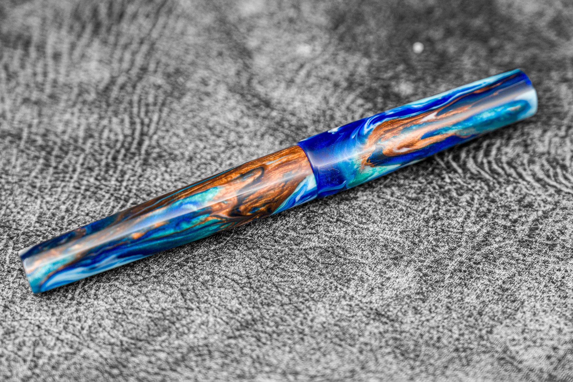Studyo Agackakan x Galen - Fountain Pen - Tsunami - Galen Leather