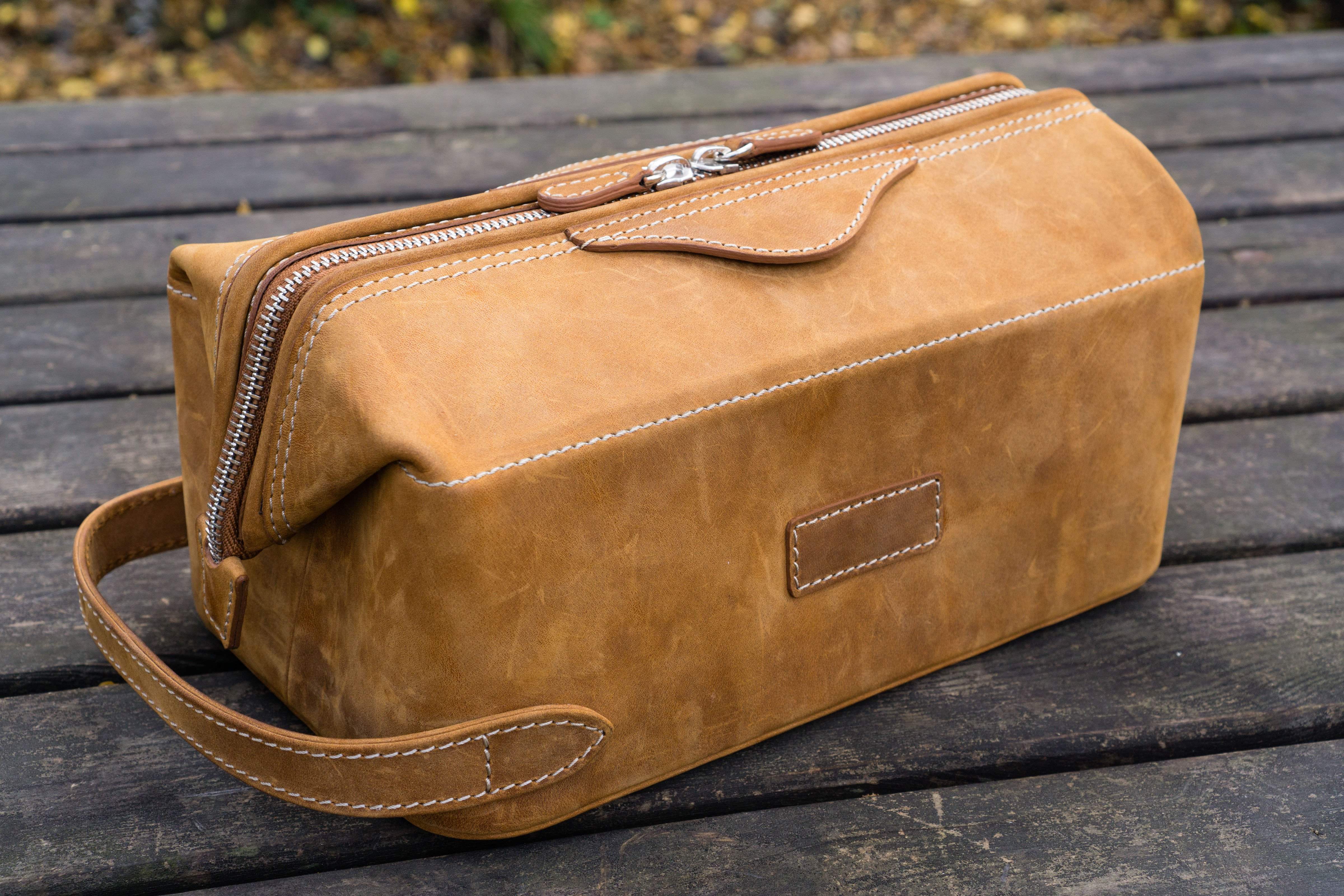 Leather Dopp Kit - Rugged wet shave leather bag toiletry kit – Craft and  Lore