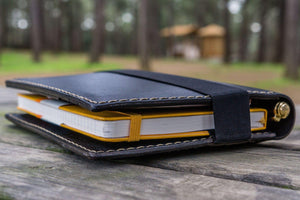 Leather Hobonichi Cousin A5 Planner Cover - Black-Galen Leather