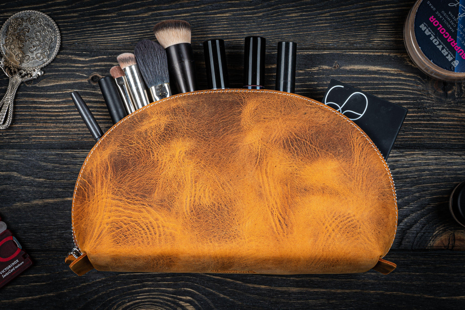 Leather Lunar Makeup / Toiletry Bag - Crazy Horse Brown-Galen Leather