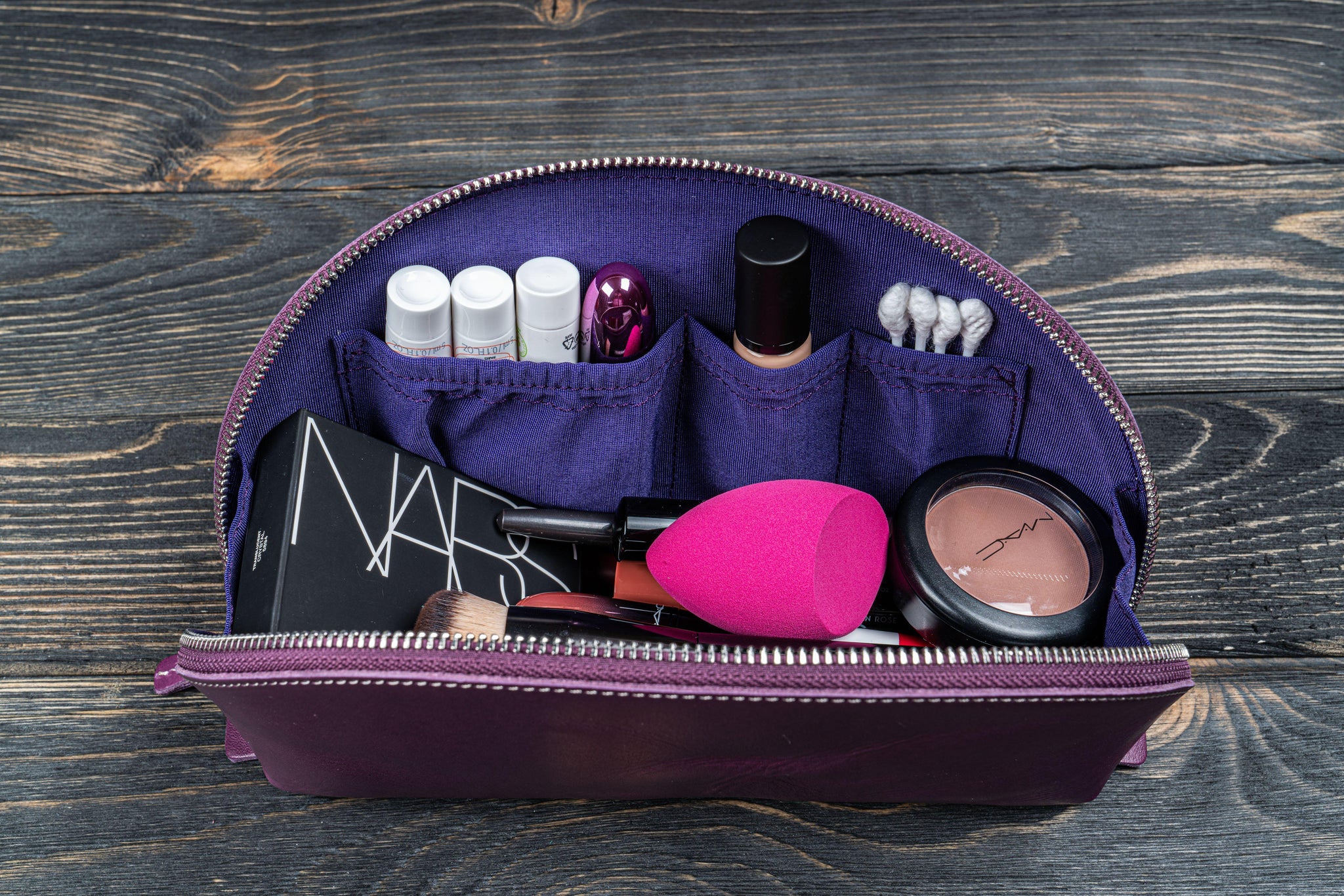 Purple Leather Cosmetic Makeup Bag / Toiletry Bag Purple Leather Cosmetic Makeup Bag / Toiletry Bag