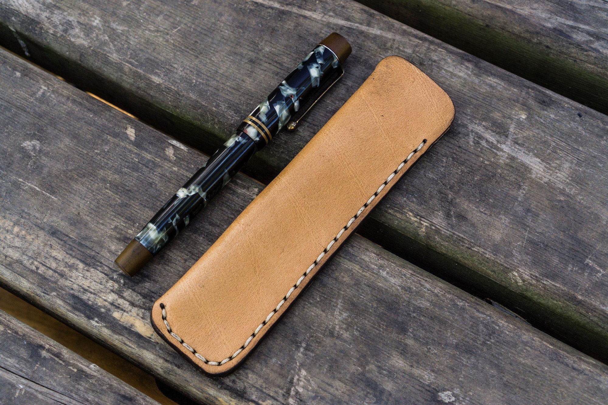 Leather Single Fountain Pen Case / Pen Pouch - Natural-Galen Leather