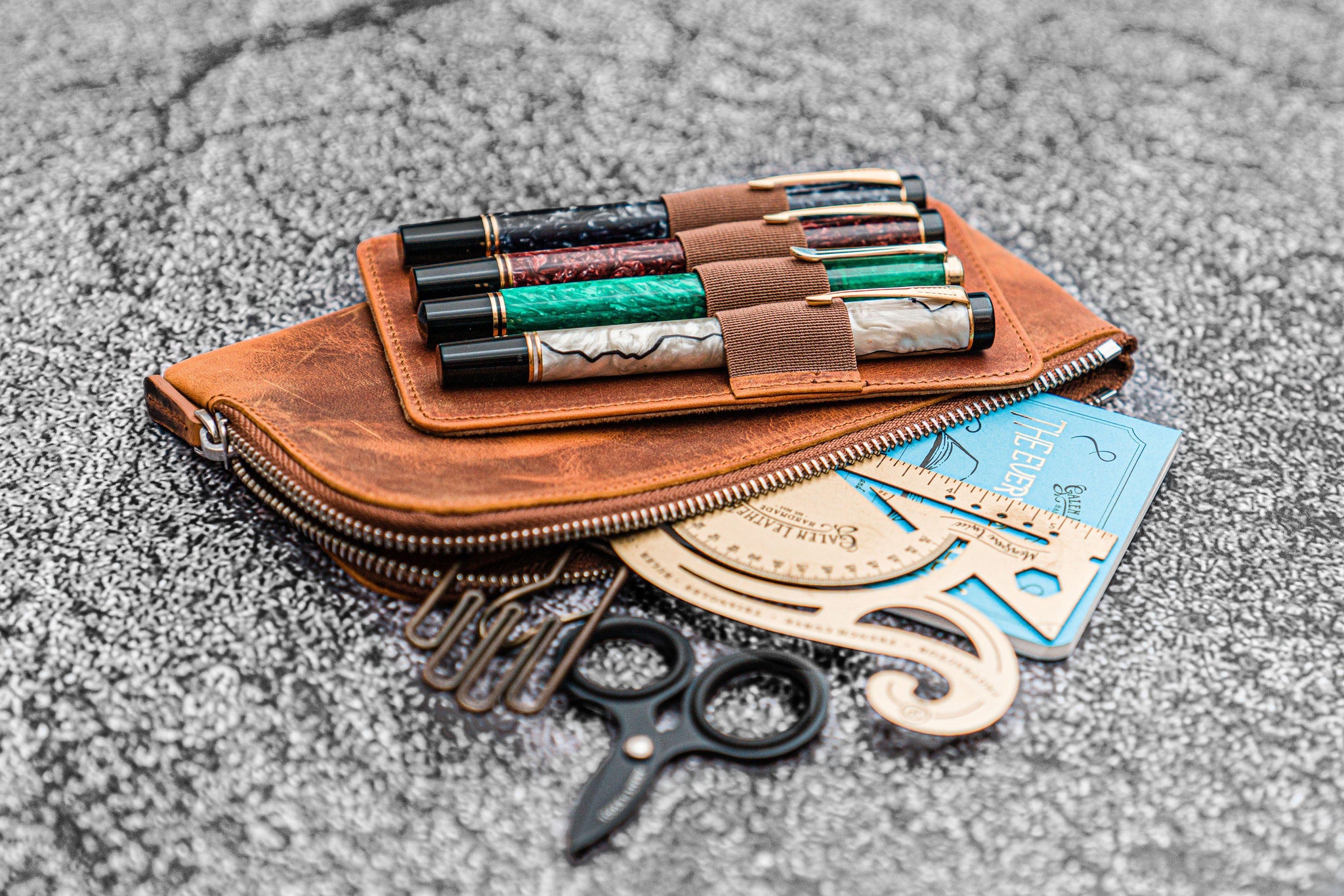 Leather Zippered Writer's Bank Bag - Pen Pouch - Crazy Horse Brown - Galen  Leather