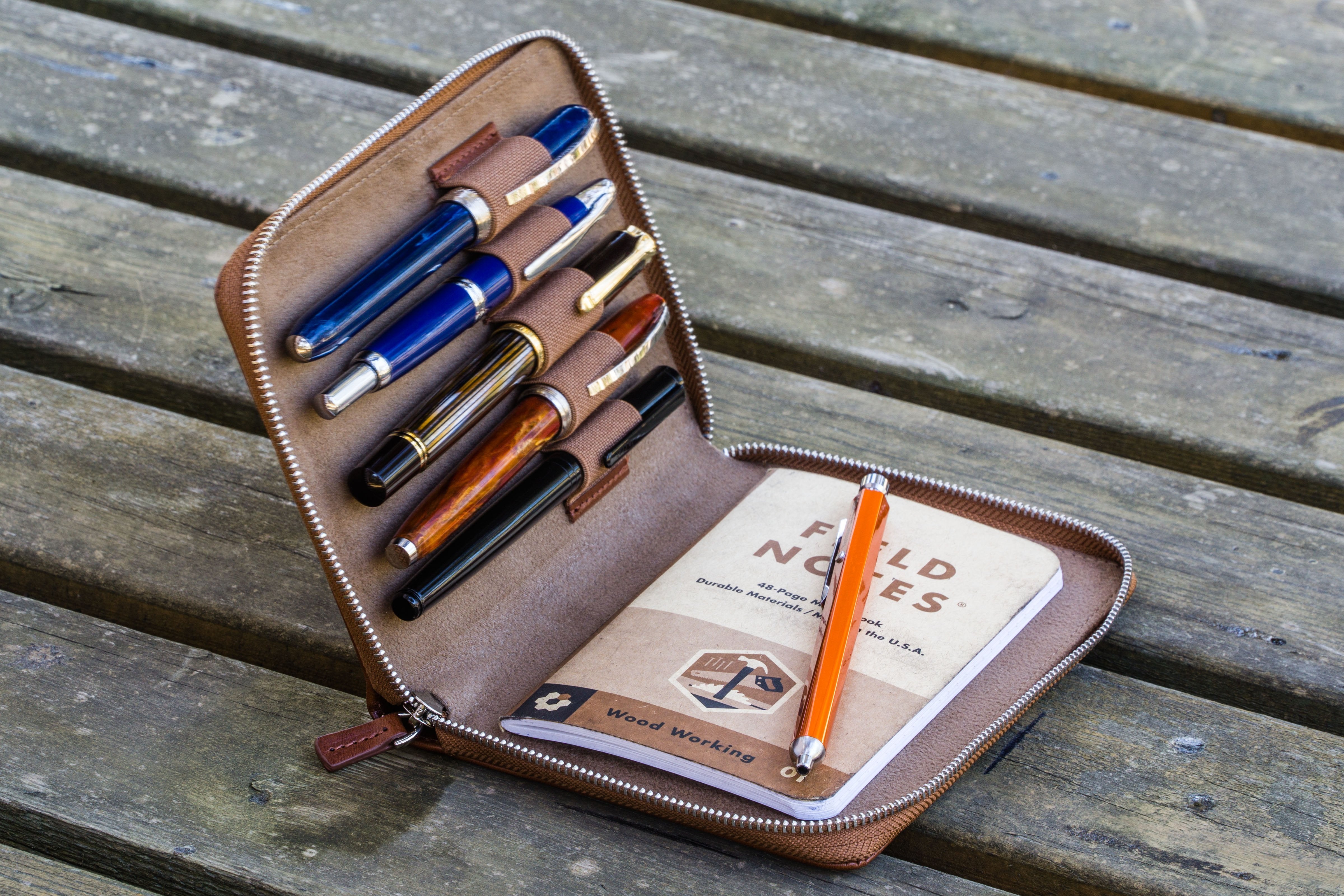5 shop pen case