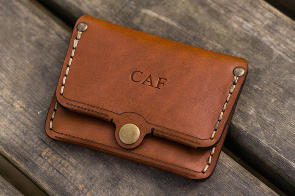 小物 HUMAN MADE LEATHER WALLET Human Made Leather Wallet feature bi-fold zip wallet with an