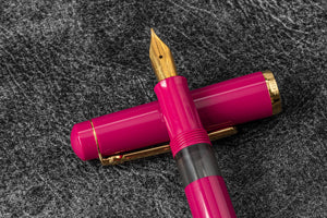 Scrikss 419 Fountain Pen Fuchsia-Galen Leather