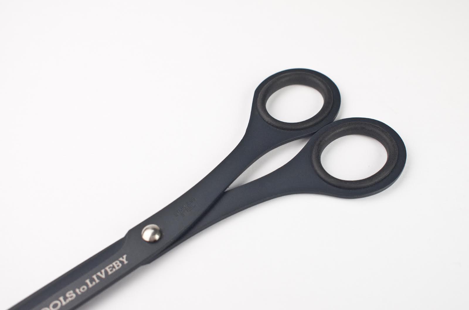https://www.galenleather.com/cdn/shop/products/tools-to-liveby-long-black-scissors-9-5_2048x.jpg?v=1581970681